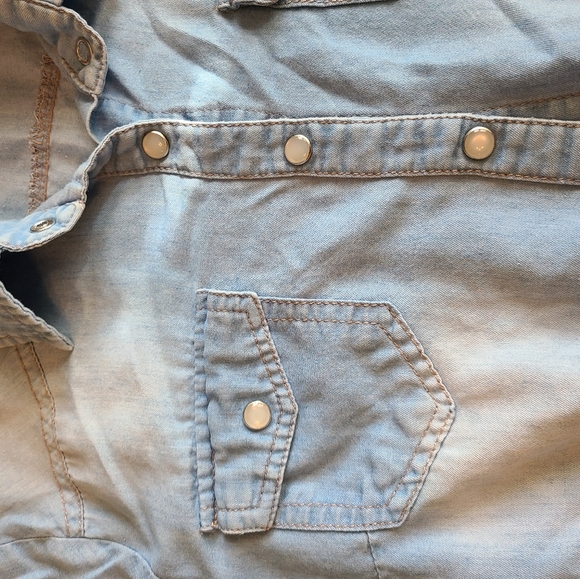 Glam Dollz Chambray Pearl Snap Surfer Cowboy Style - Picture 2 of 5